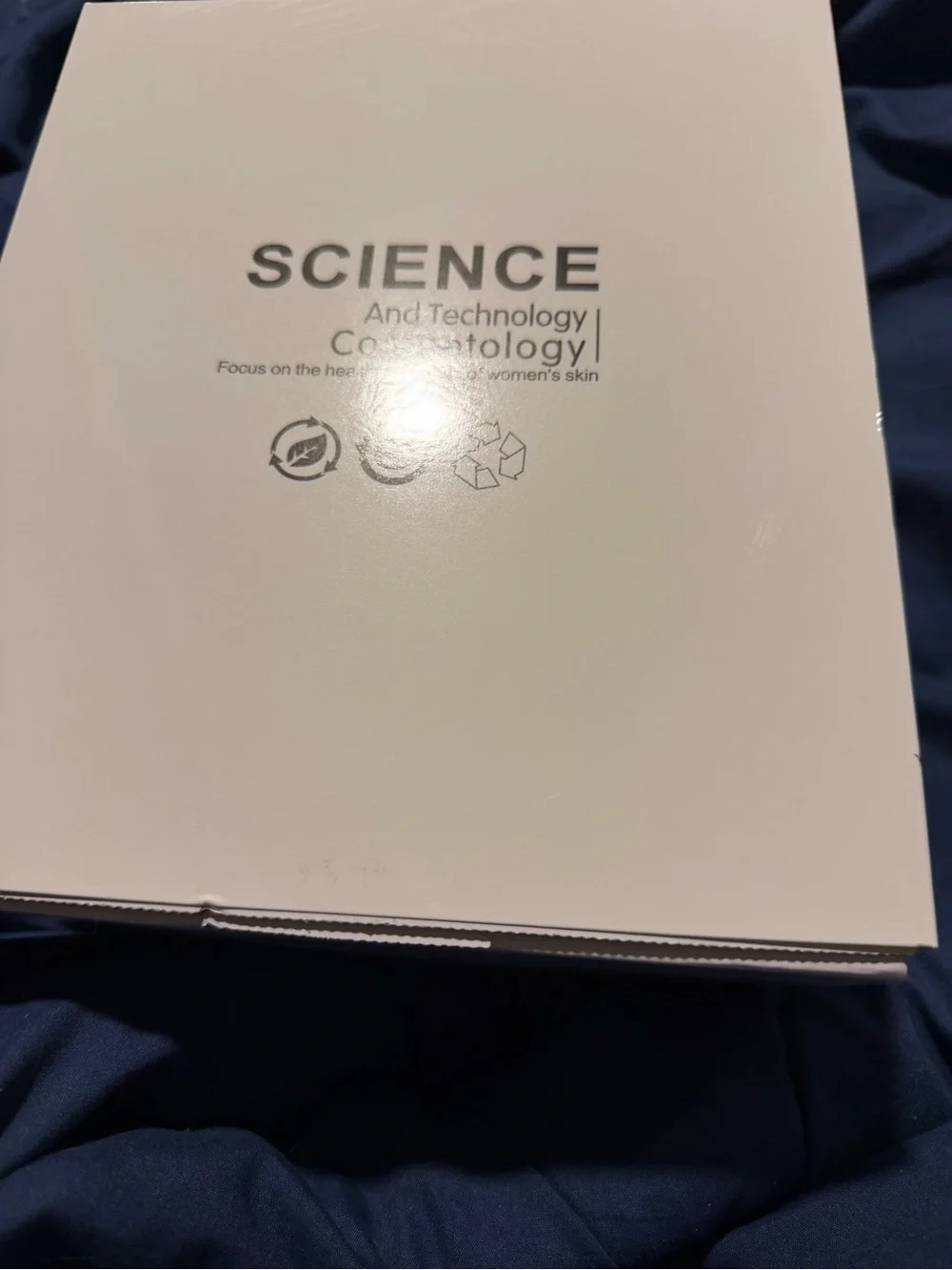 Source Unknown White LED Facial Light Therapy Mask